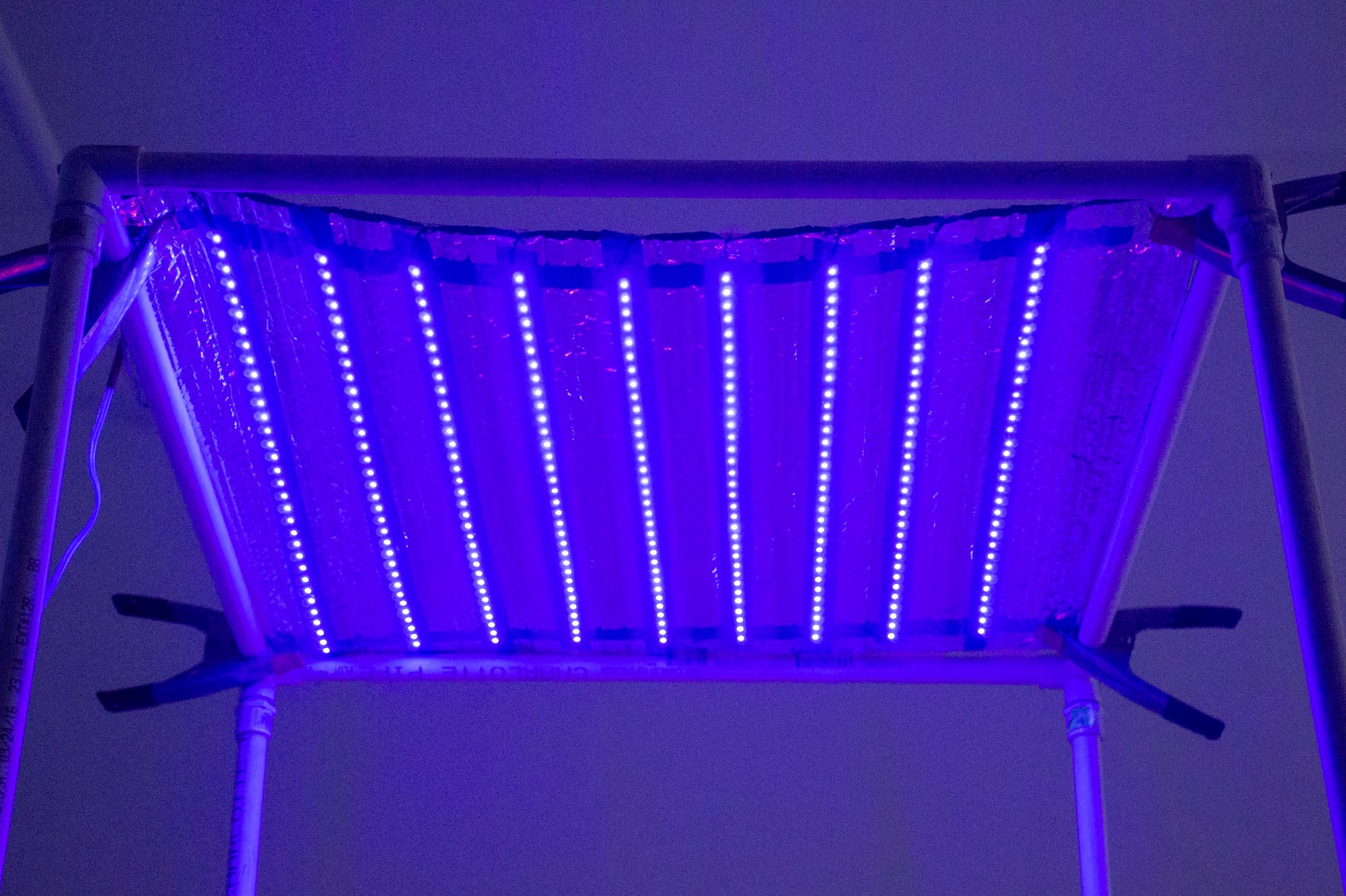 Collapsible UV Lamp Kit