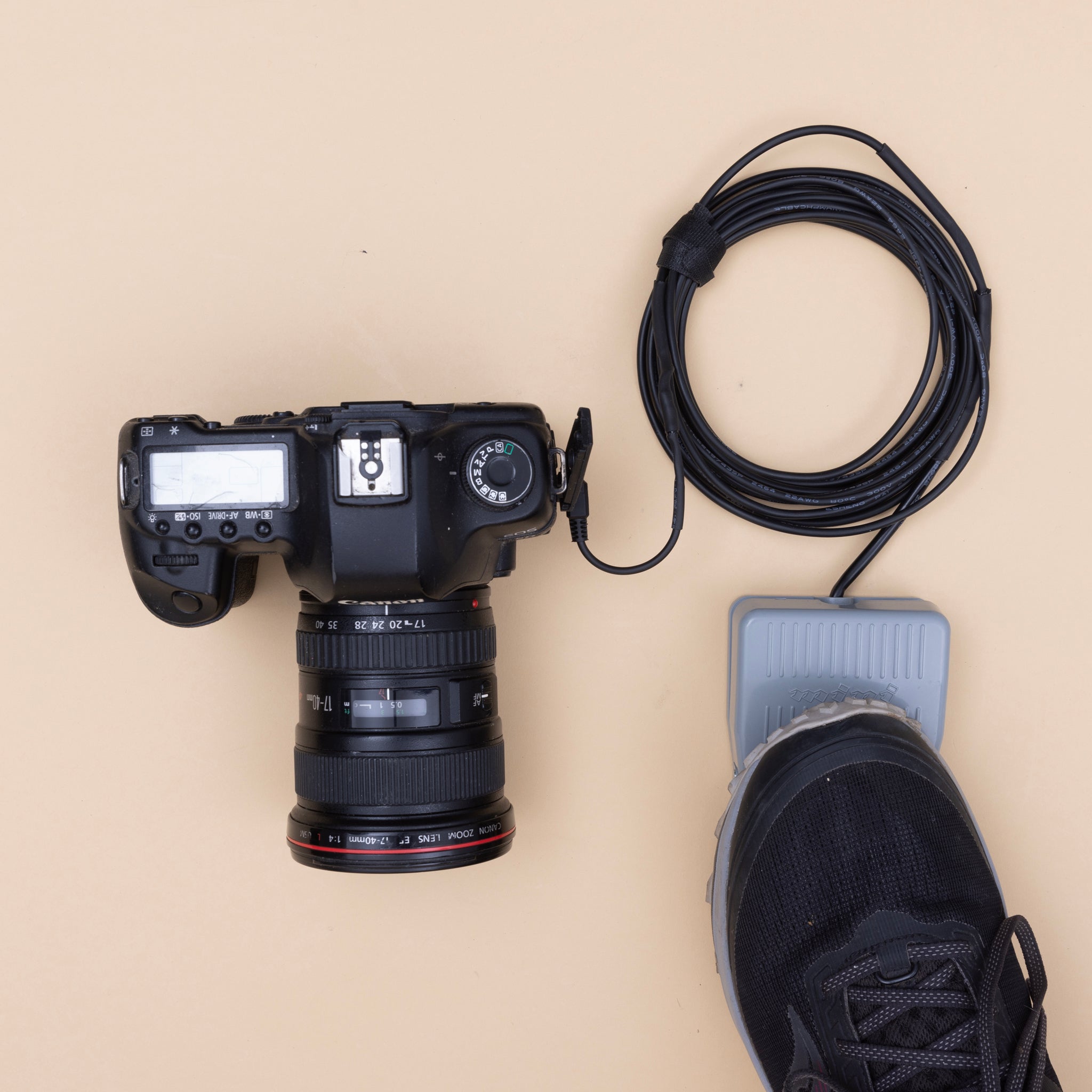 Foot Pedal Shutter Release for Nikon Cameras